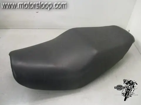 Honda CBR1000F(SC21) Zadel