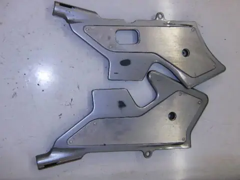 Honda CBR1000F(SC24) Afdekplaatjes Schetsplaat 64285-MS2-000 & 6