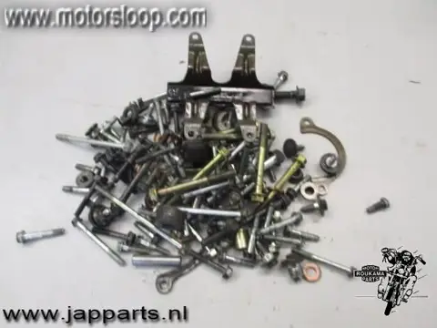 Honda CBR600F(PC19) Diverse motorblok bouten