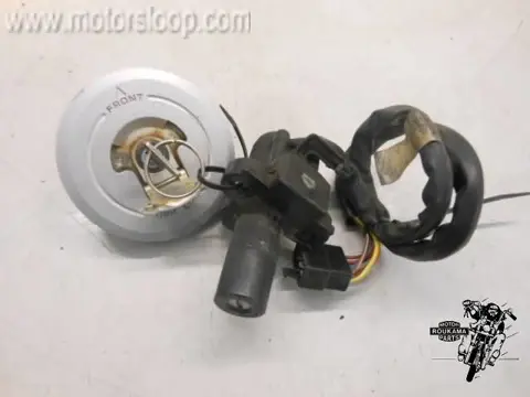 Honda CBR600F(PC19) Kontaktslot en Tankdop
