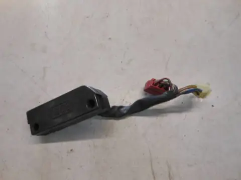 Honda CBR600F(PC19) Zekeringkast 38200-MN4-405
