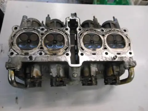 Honda CBR600F(PC23) Cilinderkop 12010-MN4-020