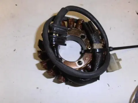 Honda CBR600F(PC23) Dynamo stator 31120-MN4-004