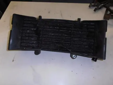 Honda CBR600F(PC23) Radiateur met kap 19010-MN4-000