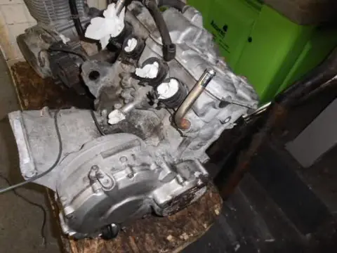 Honda CBR600F(PC23) Versnellingsbak 24310-MN4-020