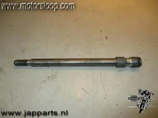 Honda VT700/VT750(RC19/1) Achterbrug as