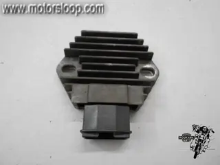 Honda CBR600F(PC25) Spanningsregelaar