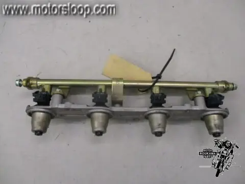 Honda CBR600RR (PC37) Injectoren met fuelrail (secondary)