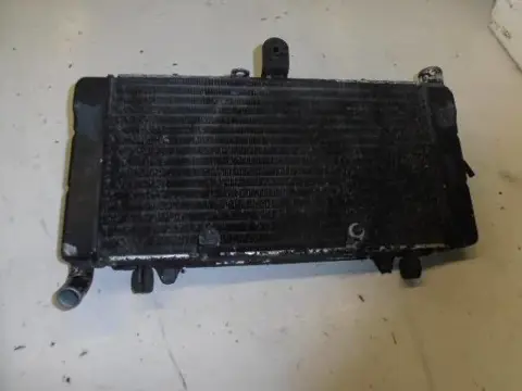 Honda CBR750(RC27) Radiateur
