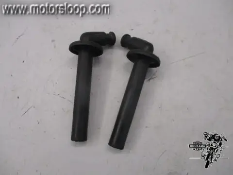 Honda CBR900RR(SC28) Bougiedoppen (2)