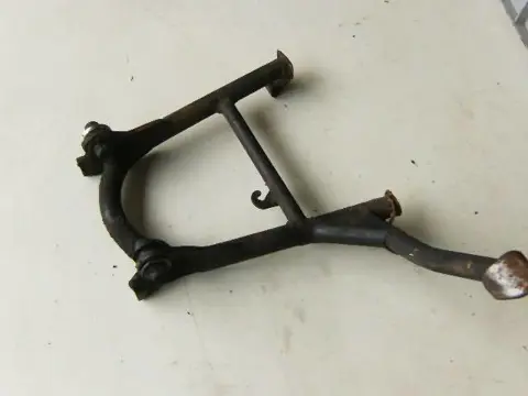 Honda CBX550F(PC04) Middenbok