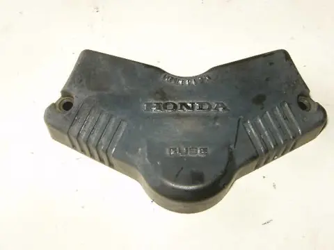 Honda CBX550F(PC04) Zekeringskapje