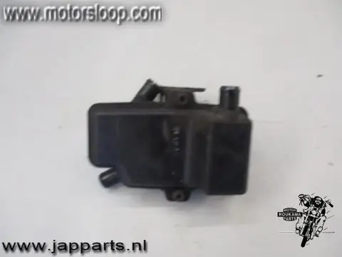 Honda CBX750F(RC17) Carterventilatie systeem