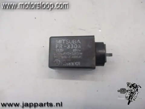 Honda CBX750F(RC17) Knipperrelais