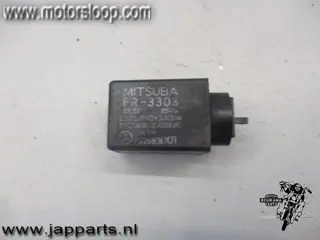 Honda CBX750F(RC17) Knipperrelais