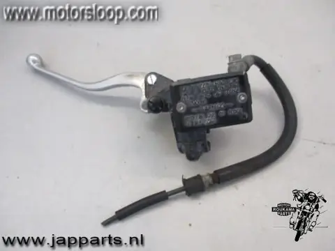 Honda CBX750F(RC17) Koppelingspomp