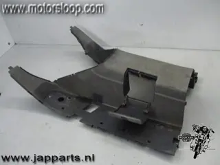 Honda CN250(MF02A) Middenkuip