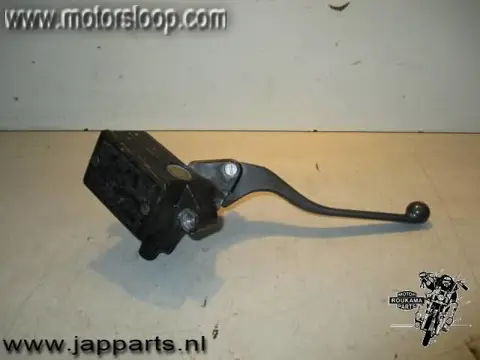 Honda VT700/VT750(RC19/1) Rempomp voor