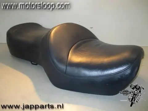 Honda GL1200(SC14) Zadel