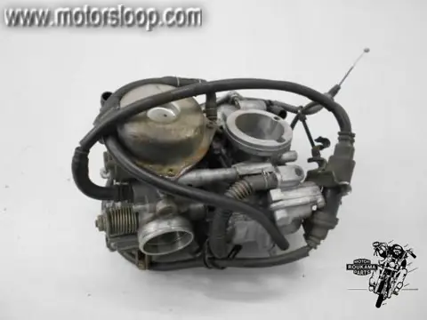Honda NT650(RC31) Carburateurs