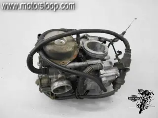 Honda NT650(RC31) Carburateurs