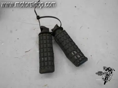 Honda NT650V(RC47) Voetstep set achter