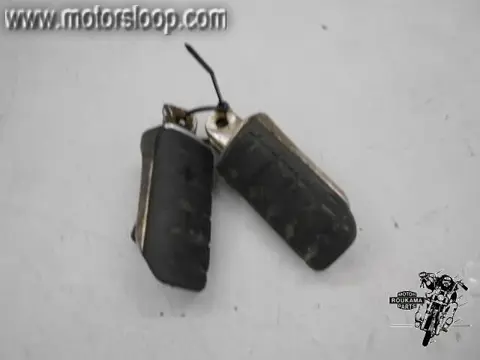 Honda NT650V(RC47) Voetsteps voor