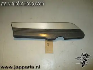 Honda PC800(RC34) Cover voetsteun R