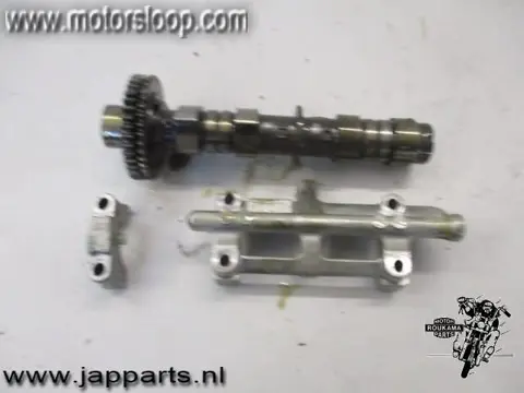 Honda ST1100(SC26) Nokkenas uitlaat links