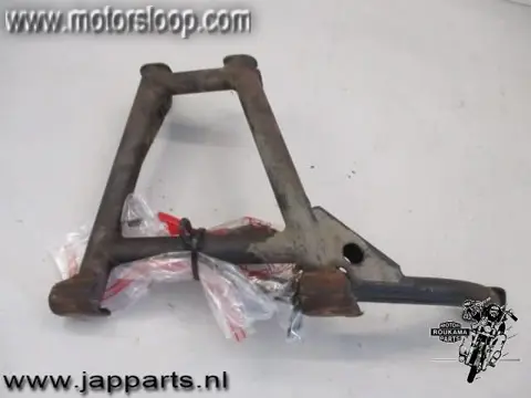 Honda ST1300 (SC51A) Middenbok