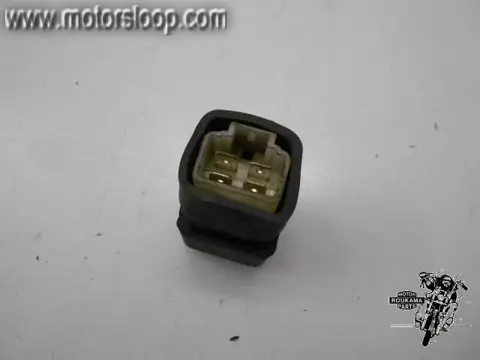Honda VF1000F2(SC15) Schakelrelais 4 pins