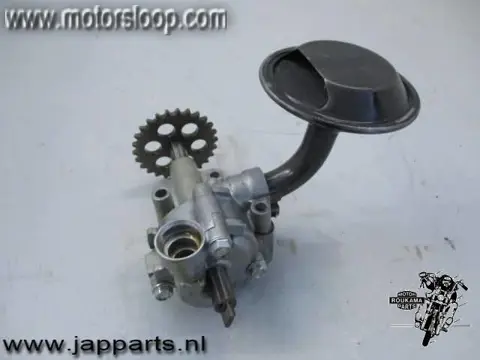 Honda VF1100C(SC12) Oliepomp met tandwiel en zeef