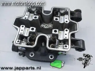 Honda VF1100C(SC12) Cilinderkop achter