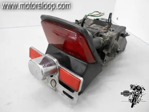 Honda VF500C(PC13) Achterspatbord met verlichting