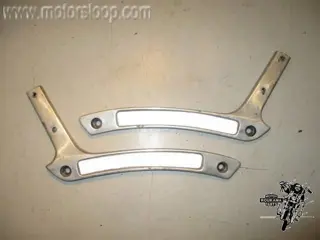 Honda VF500C(PC13) Spatbord brackets