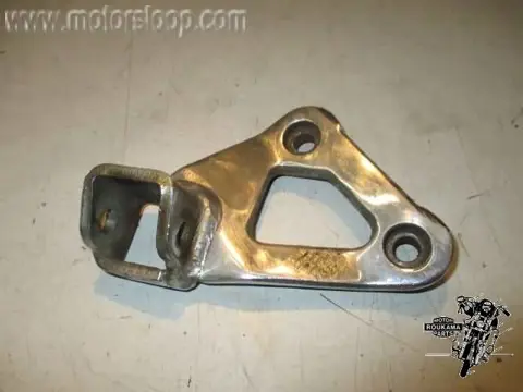 Honda VF500C(PC13) Voetsteunbracket 3