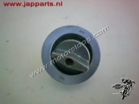 Honda VF500F(PC12) Benzinekraan hevel