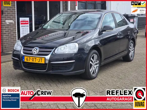 Volkswagen Jetta 1.6 Comfortline AIRCO|CRUISE