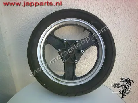 Honda VF500F(PC12) Voorwiel