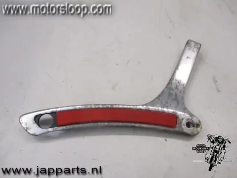 Honda VF700C & VF750C Fenderstrut links