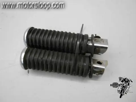 Honda VF700C(RC211) Voetsteps achter