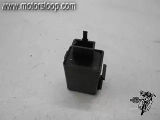 Honda VF750F(RC15) Knipperrelais