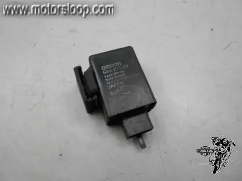 Honda VFR750(RC24) Knipperrelais