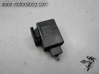 Honda VFR750(RC24) Knipperrelais