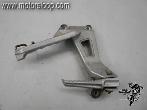 Honda VFR750(RC24) Voetstep met houder rechts achter