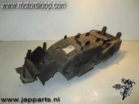 Honda VFR800FI(RC46) Achterspatbord