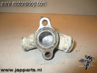 Honda VFR800FI(RC46) Koelwater aansluiting 2