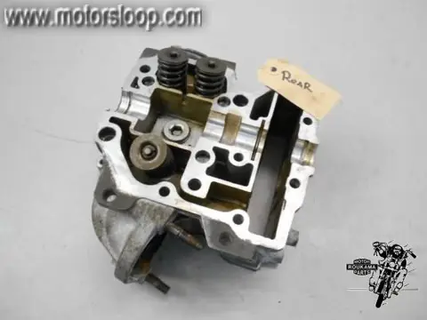 Honda VT1100C(SC18) Cilinderkop achter