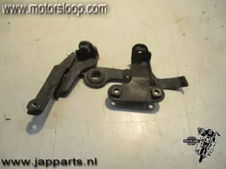 Honda VT500C(PC08) Beugel 1