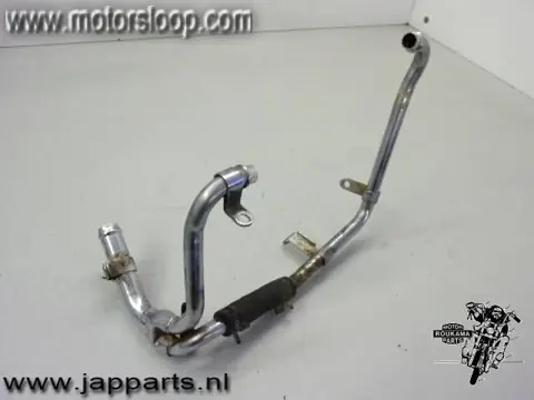 Honda VT500C(PC08) Koelwaterbuis motorblok